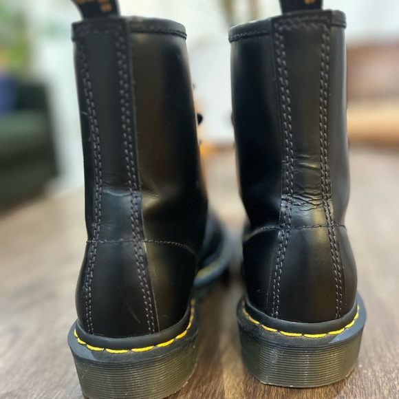 DR MARTENS -1460 SMOOTH LEATHER LACE UP BOOTS BLACK/SMOOTH - Picture 10 of 10